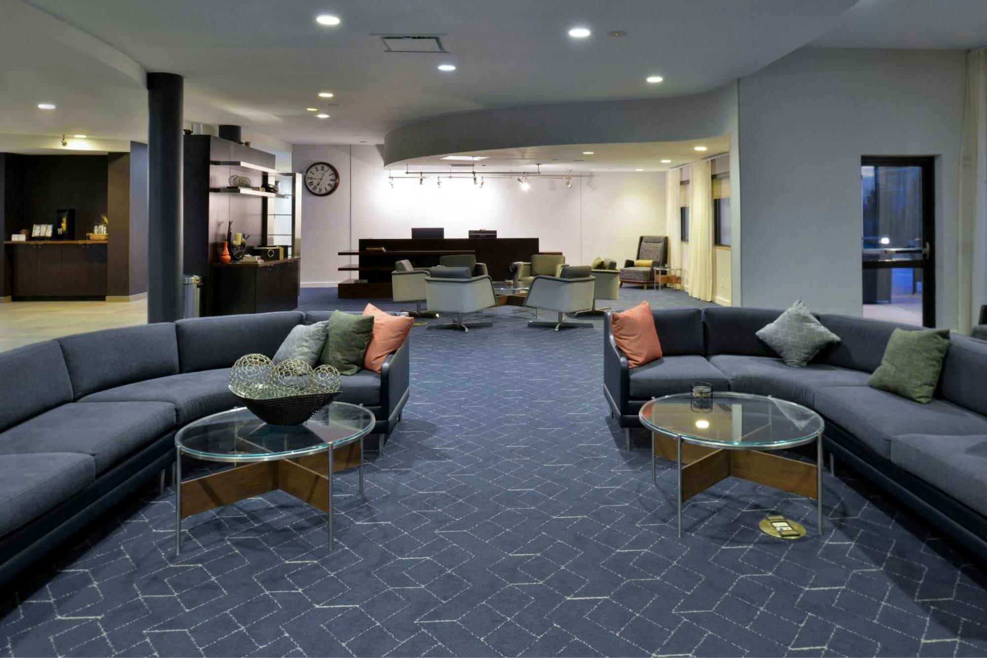 Courtyard By Marriott Harrisburg Hershey Экстерьер фото